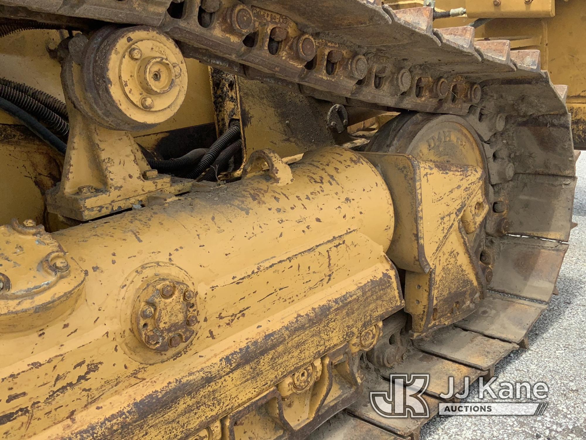 (Riverside, MO) 2005 Caterpillar D5NXL Crawler Tractor Runs and Operates. 10 ft. blade