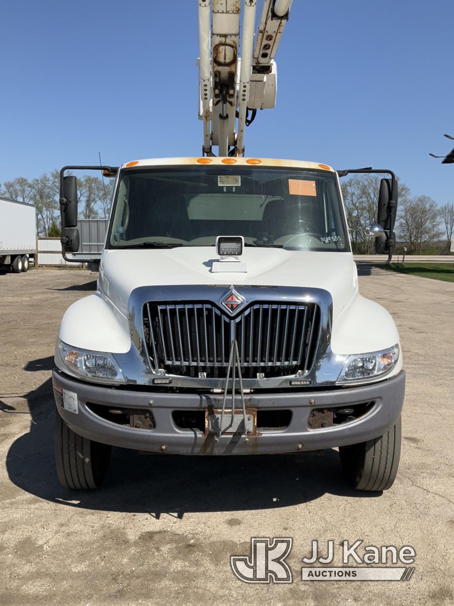 (South Beloit, IL) Altec TA50, Articulating & Telescopic Material Handling Bucket Truck mounted behi