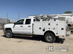 (South Beloit, IL) 2015 Chevrolet Silverado 2500HD Extended-Cab Pickup Truck Runs & Moves) (Rust Dam