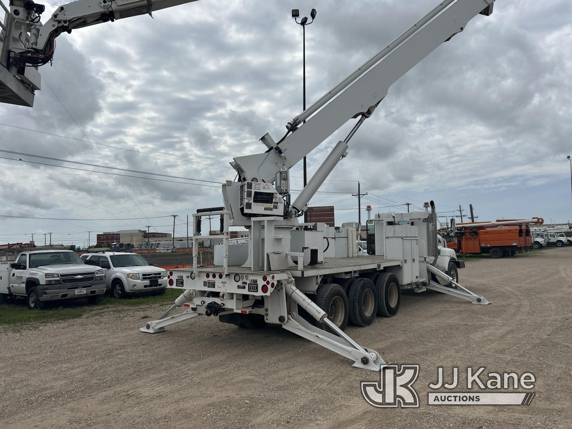 (Waxahachie, TX) Altec AH125, Articulating & Telescopic Material Handling Platform Lift rear mounted