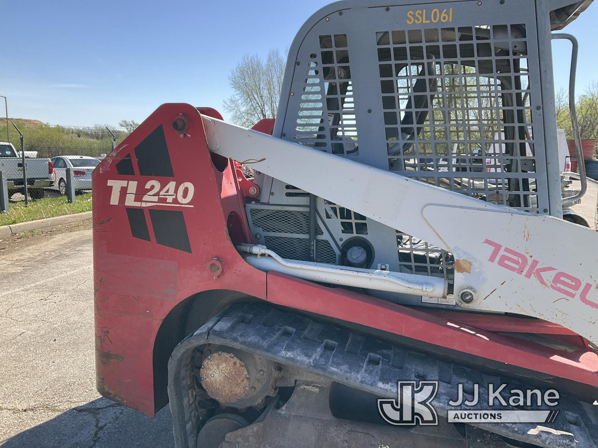 (Kansas City, MO) 2009 Takeuchi TL240 Tracked Skid Steer Loader Runs, Moves, & Operates) (Popping No