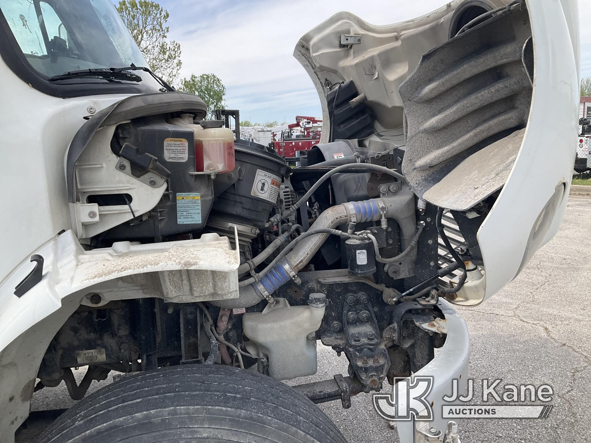 (Kansas City, MO) Altec AA55-MH, Over-Center Material Handling Bucket Truck rear mounted on 2014 Fre