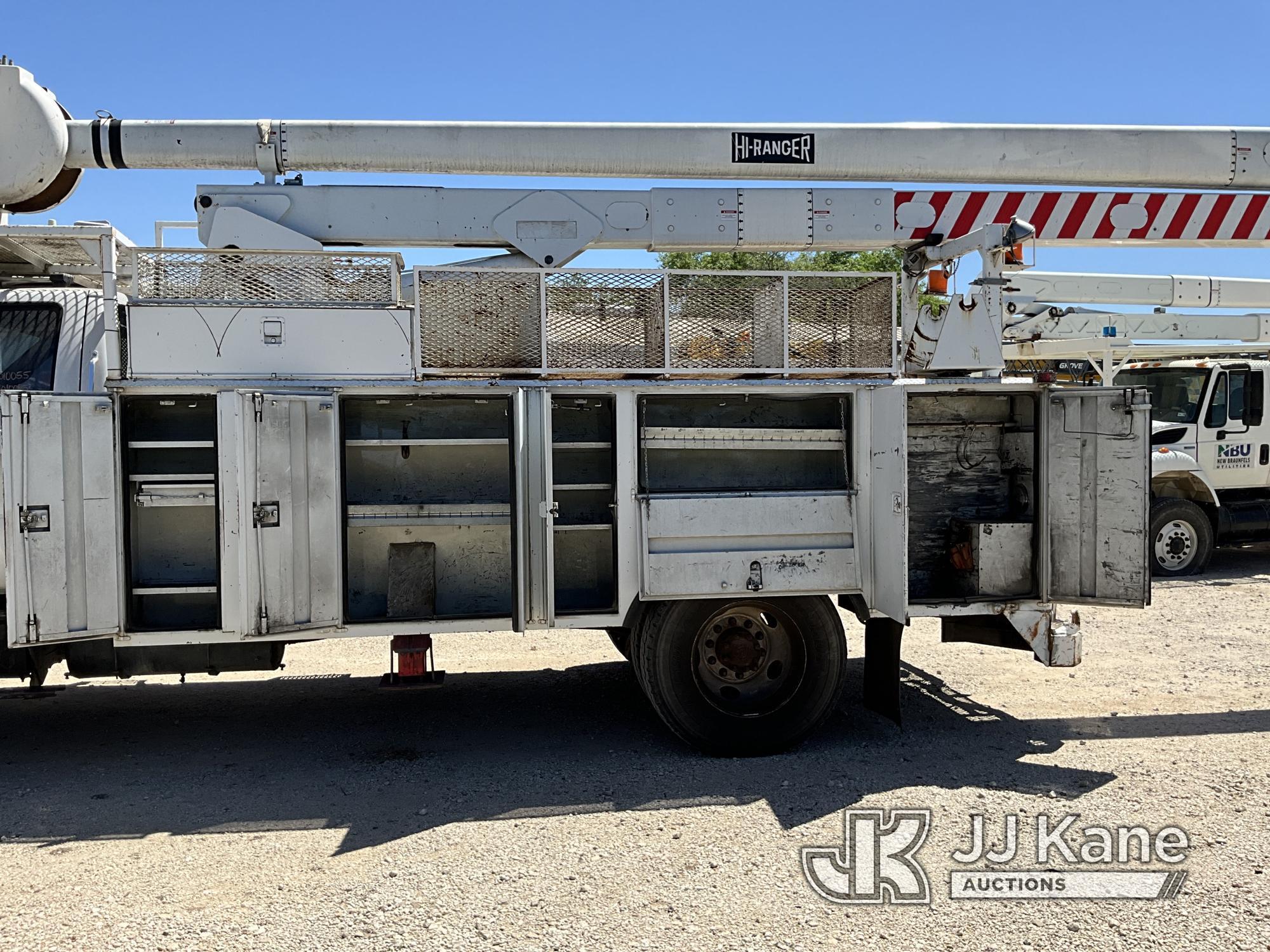 (San Antonio, TX) HiRanger 5FC-55, Bucket mounted behind cab on 2001 Ford F750 Utility Truck Runs &