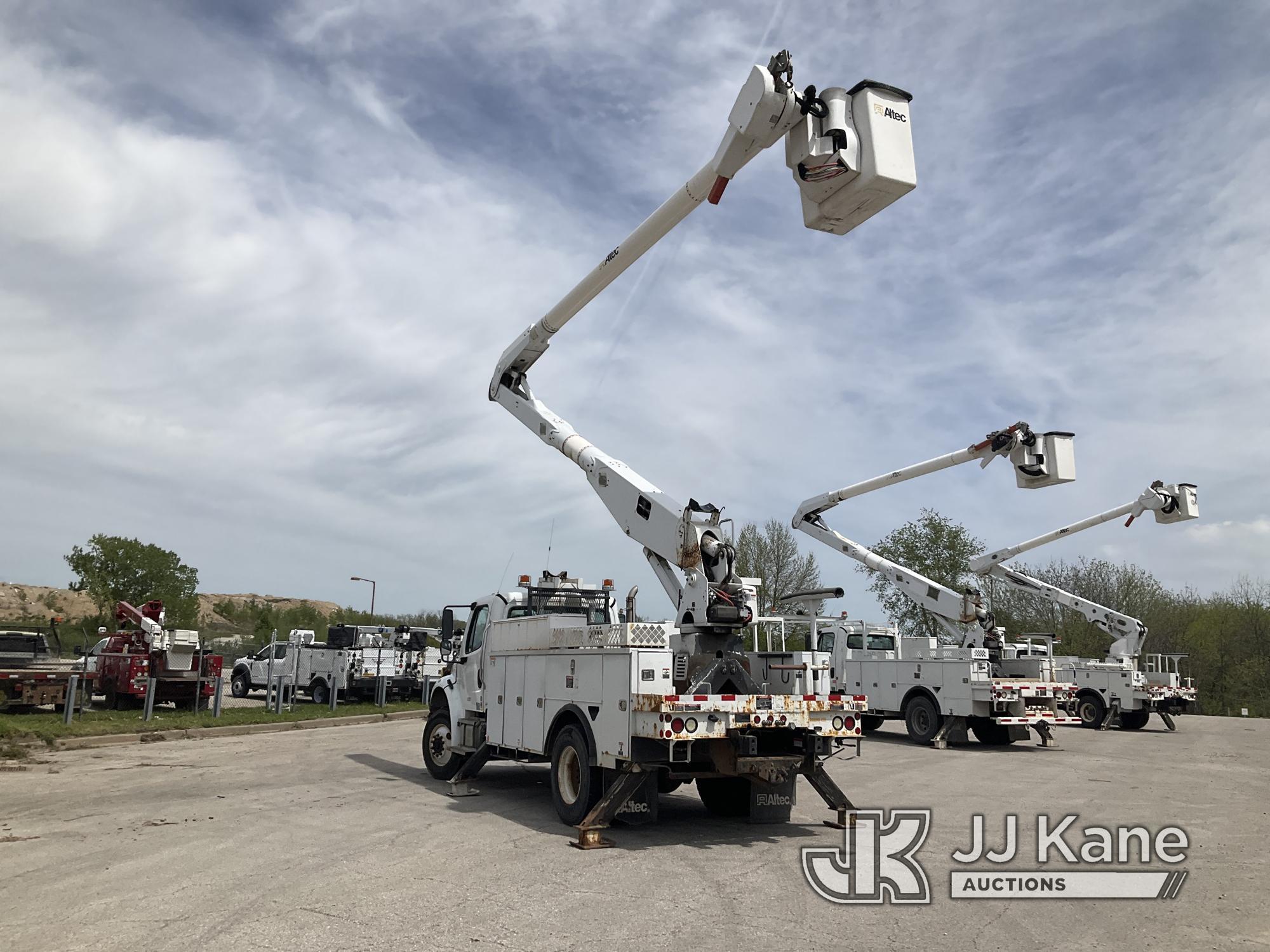 (Kansas City, MO) Altec AA755-MH, Material Handling Bucket Truck rear mounted on 2014 Freightliner M