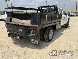 (San Antonio, TX) 2014 Chevrolet Silverado 3500HD Crew-Cab Flatbed Truck Runs & Moves) (Jump to Star