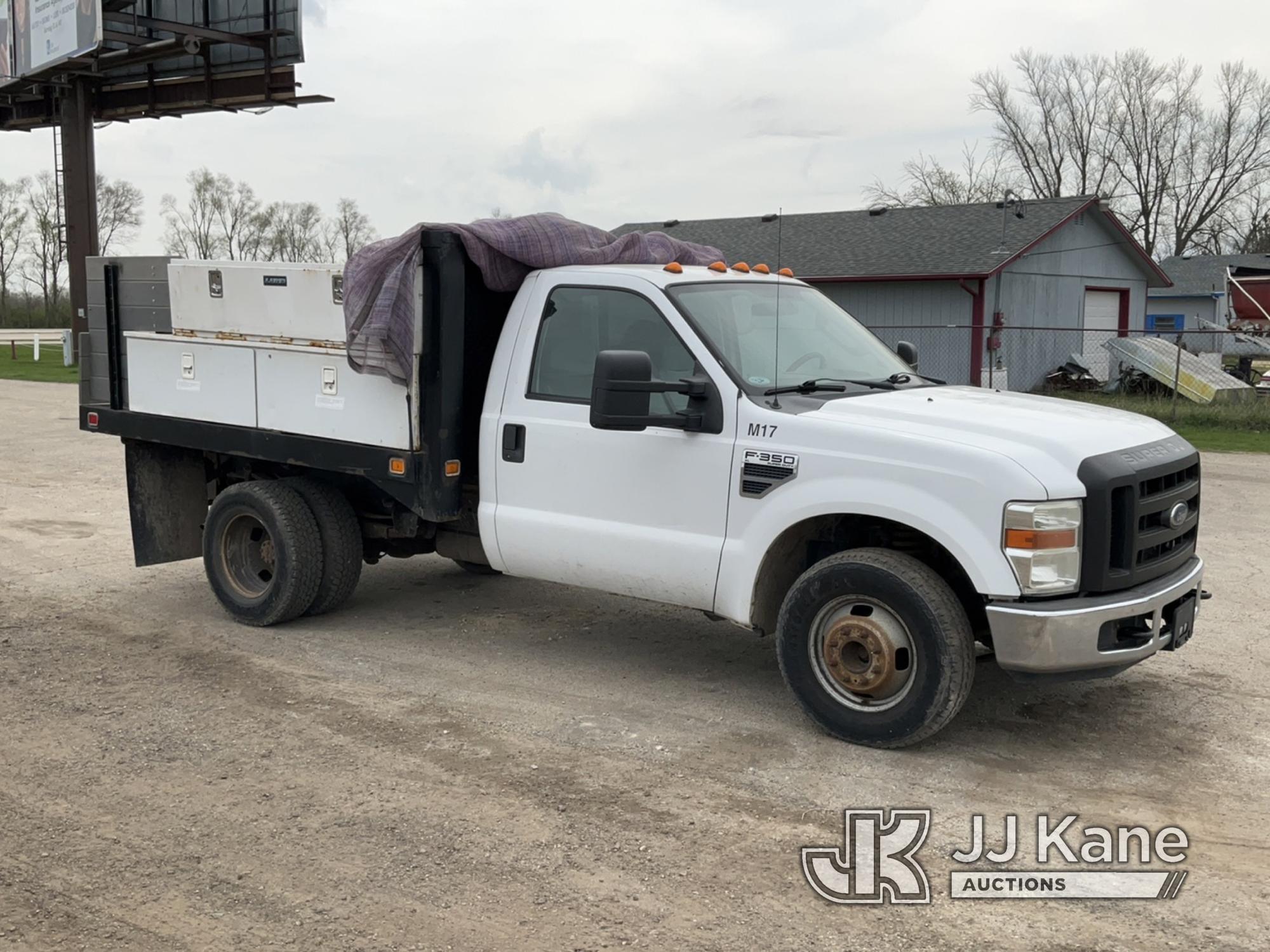 (South Beloit, IL) 2008 Ford F350 Flatbed/Service Truck Runs & Moves) (Check Engine Light On