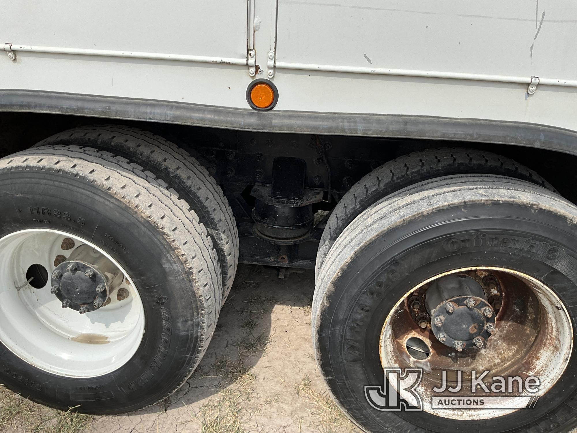 (Weslaco, TX) Terex/Telelect Commander C5048, Digger Derrick rear mounted on 2012 Kenworth T300 T/A