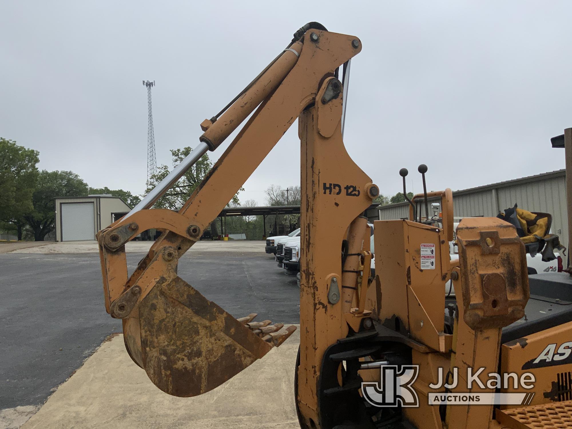 (Douglassville, TX) Astec RT660 Articulating Rubber Tired Trencher, Cooperative Owned Runs. Moves. O