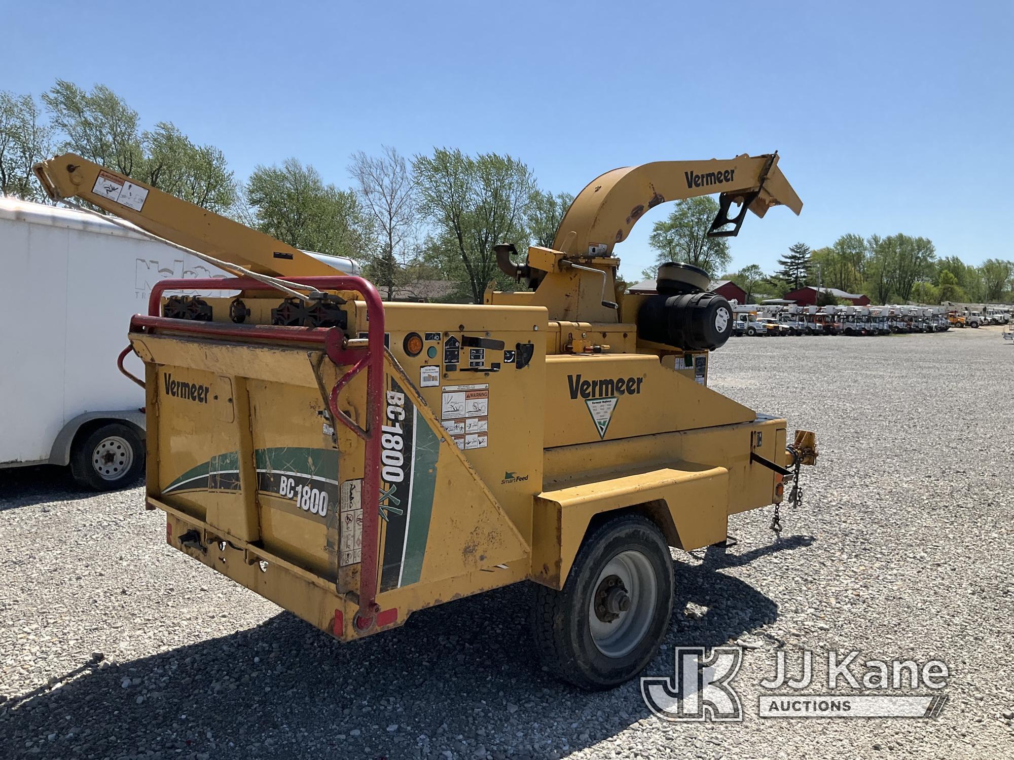 (Hawk Point, MO) 2013 Vermeer BC1800XL Chipper (18in Drum) No Title) (Runs & Operates.