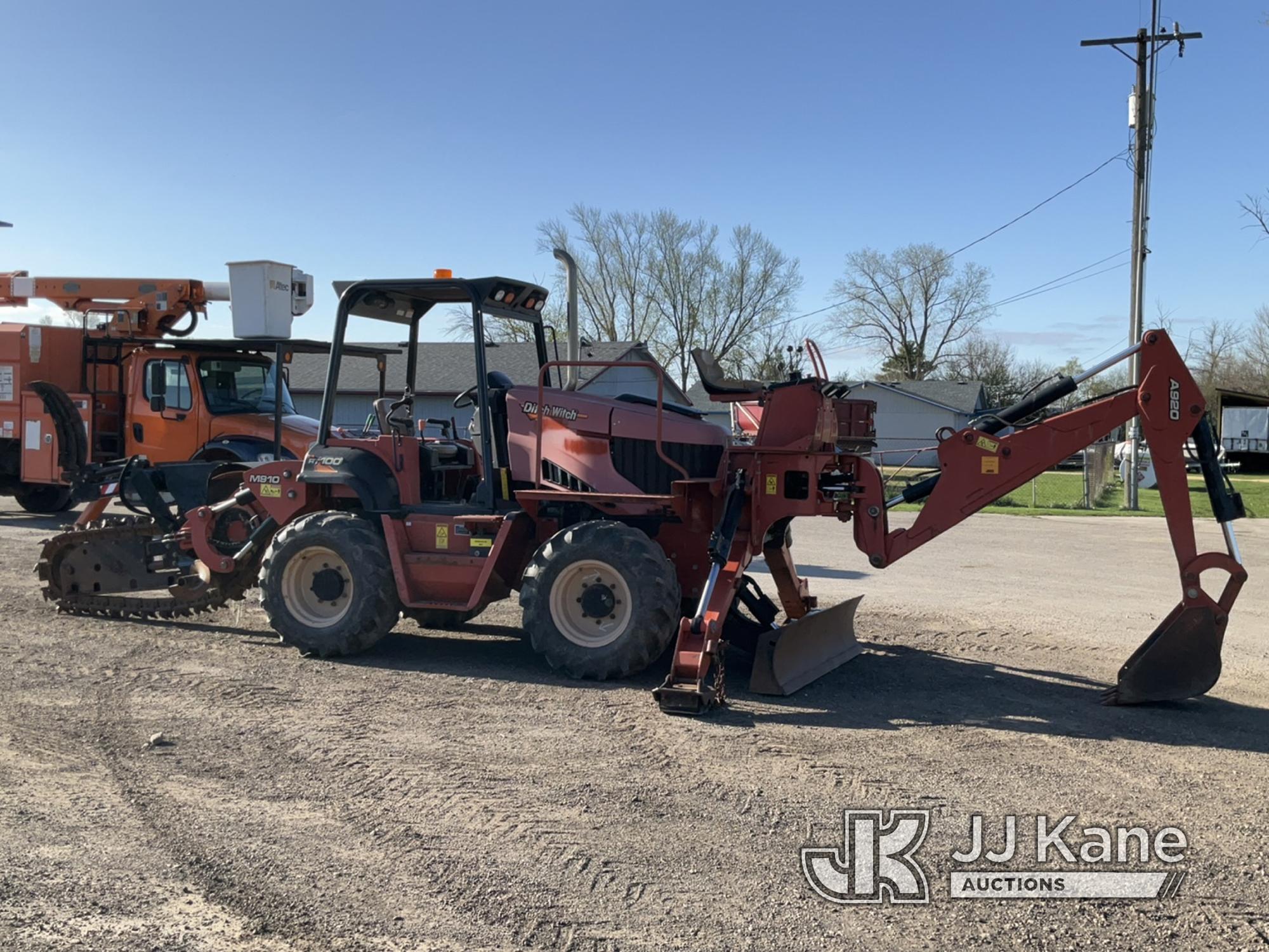 (South Beloit, IL) 2015 Ditch Witch RT100 Rubber Tired Trencher Runs, Moves, Operates