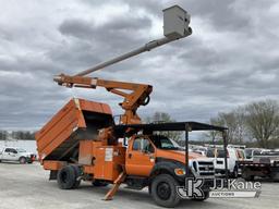 (Hawk Point, MO) Altec LR760-E70, Over-Center Elevator Bucket Truck mounted behind cab on 2013 Ford