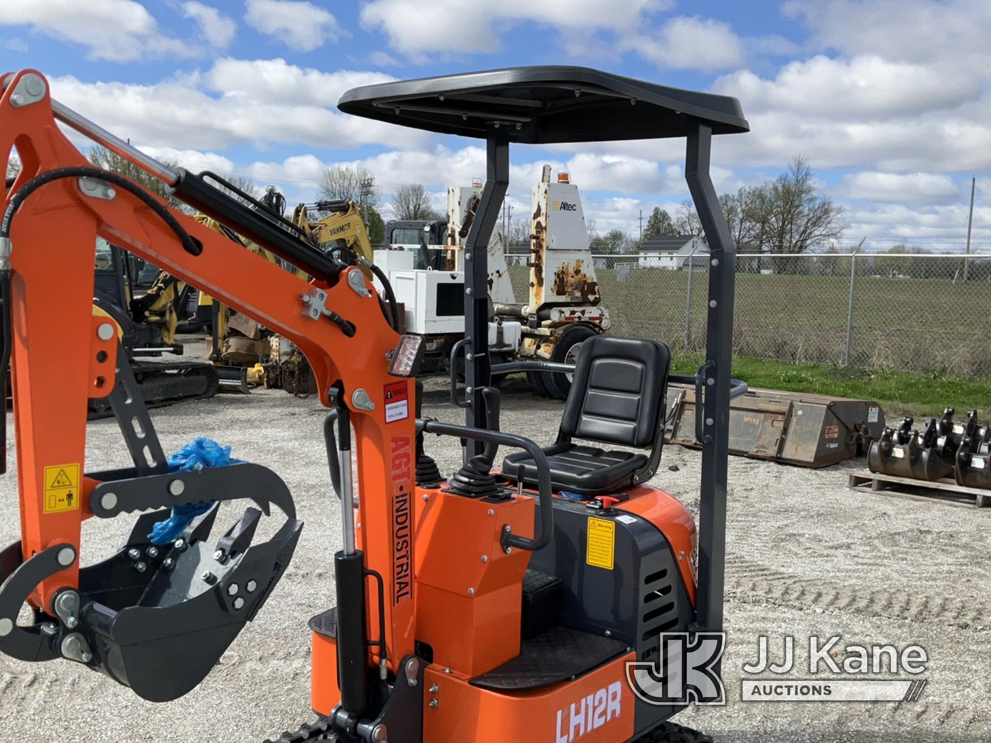 (Hawk Point, MO) 2024 AGT LH12R Mini Hydraulic Excavator New/Unused