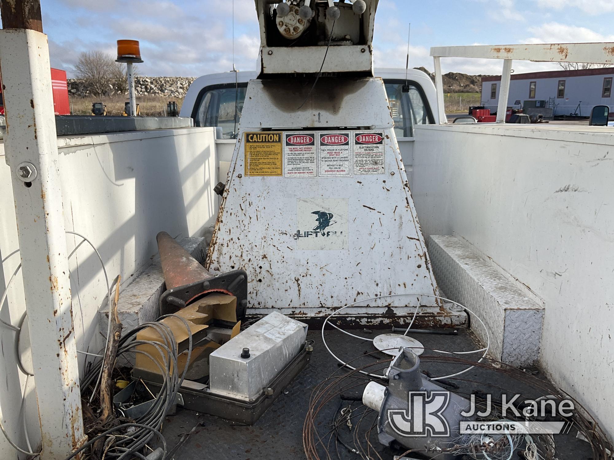 (Kansas City, MO) LIFT-ALL LAH30FB, Bucket Truck mounted behind cab on 1985 GMC K3500 4X4 Service Tr