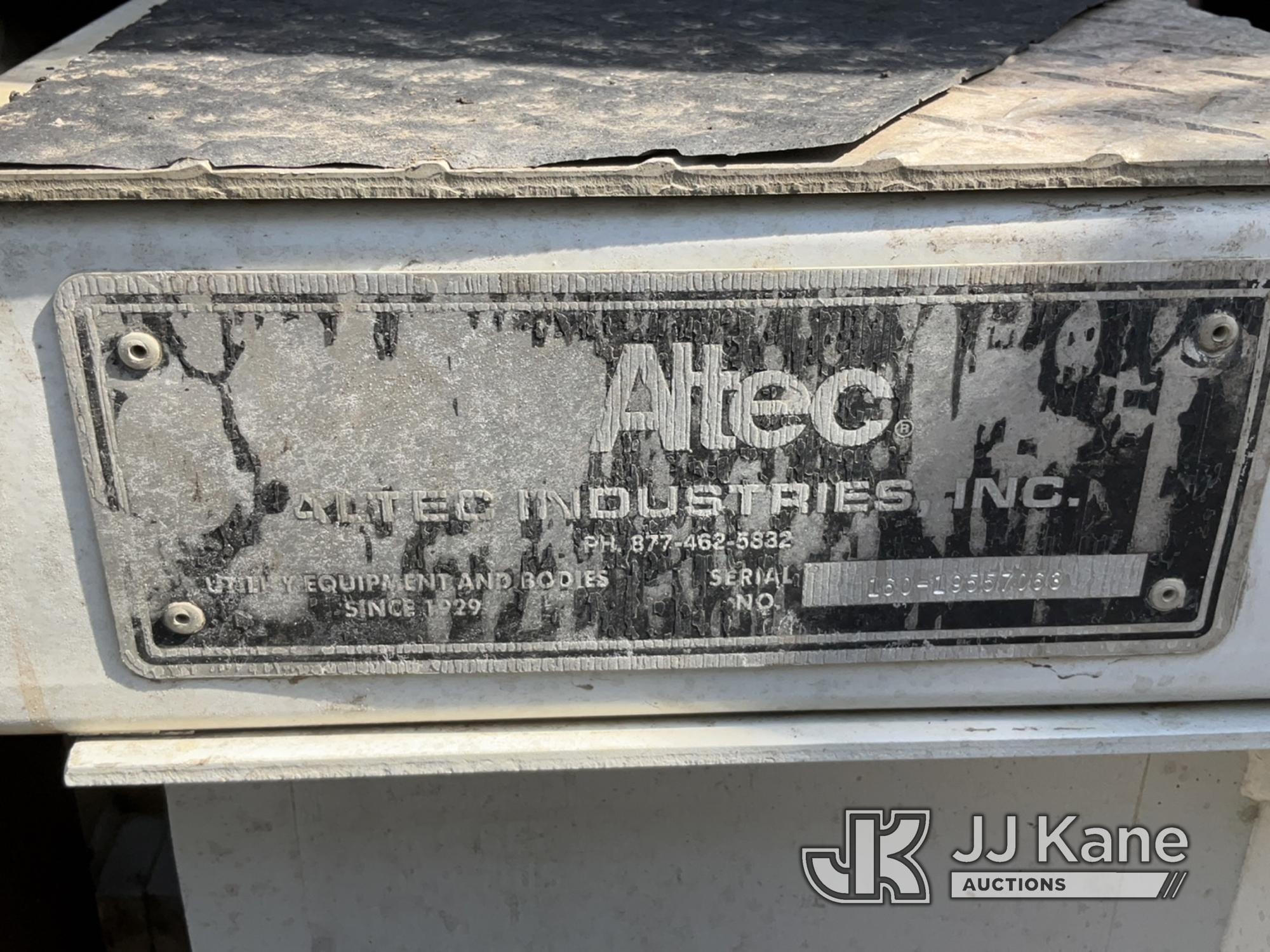 (Des Moines, IA) Altec AH100, Articulating & Telescopic Material Handling Bucket Truck rear mounted