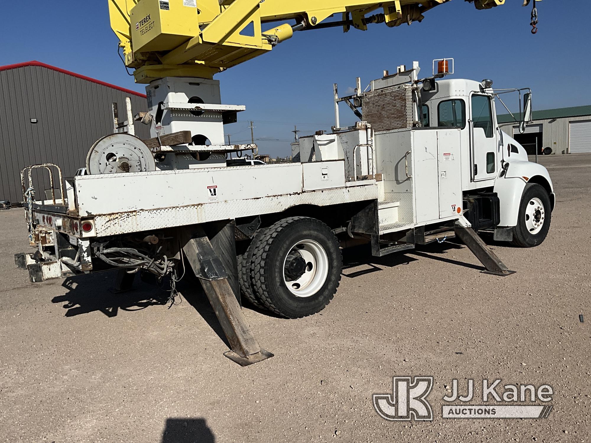 (Midland, TX) Terex/Telelect XL4045, Digger Derrick rear mounted on 2009 Kenworth T300 4x4 Flatbed/U