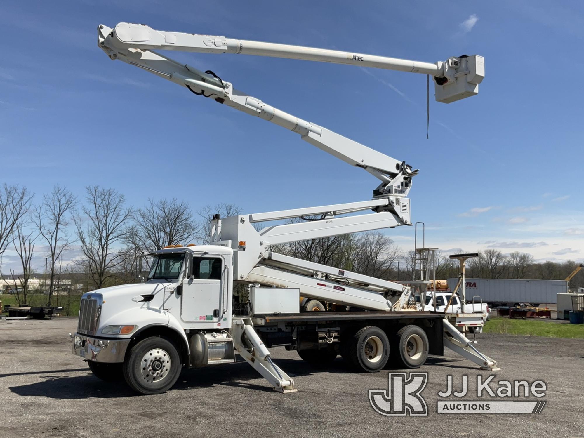 (Ashland, OH) Altec AM900-E100, Double-Elevator Bucket Truck rear mounted on 2007 Peterbilt 335 T/A