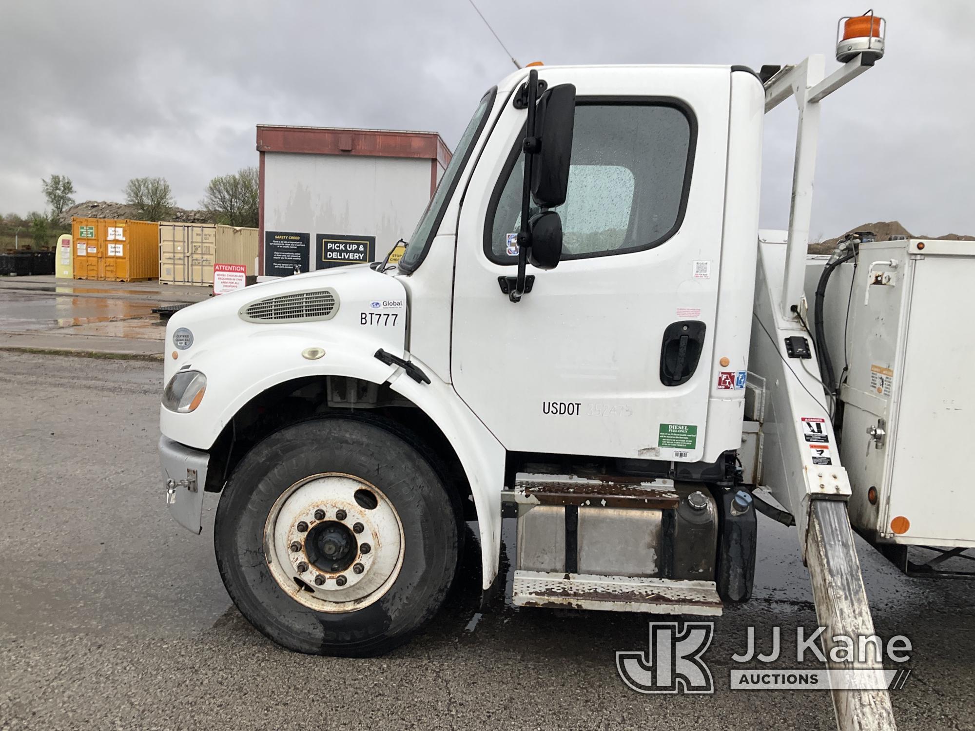 (Kansas City, MO) Altec AM55-MH, Over-Center Material Handling Bucket Truck rear mounted on 2014 Fre