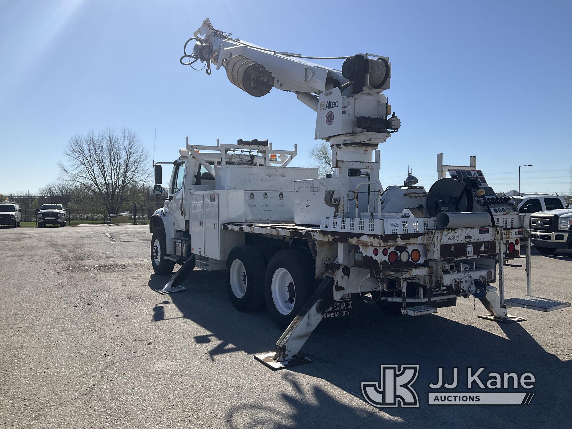 (Kansas City, MO) Altec DM45-TR, Digger Derrick rear mounted on 2013 Freightliner M2 106 T/A Flatbed