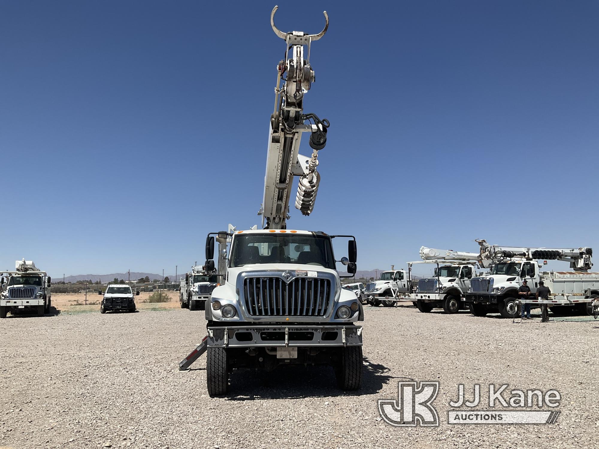 (El Paso, TX) Altec DM47-TR, Digger Derrick rear mounted on 2009 International 7400 4x4 Utility Truc