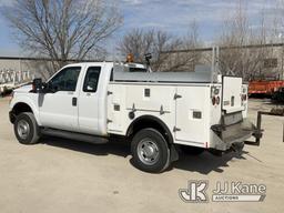 (Des Moines, IA) 2013 Ford F350 4x4 Extended-Cab Service Truck Runs & Moves) (Idles Rough, Check Eng