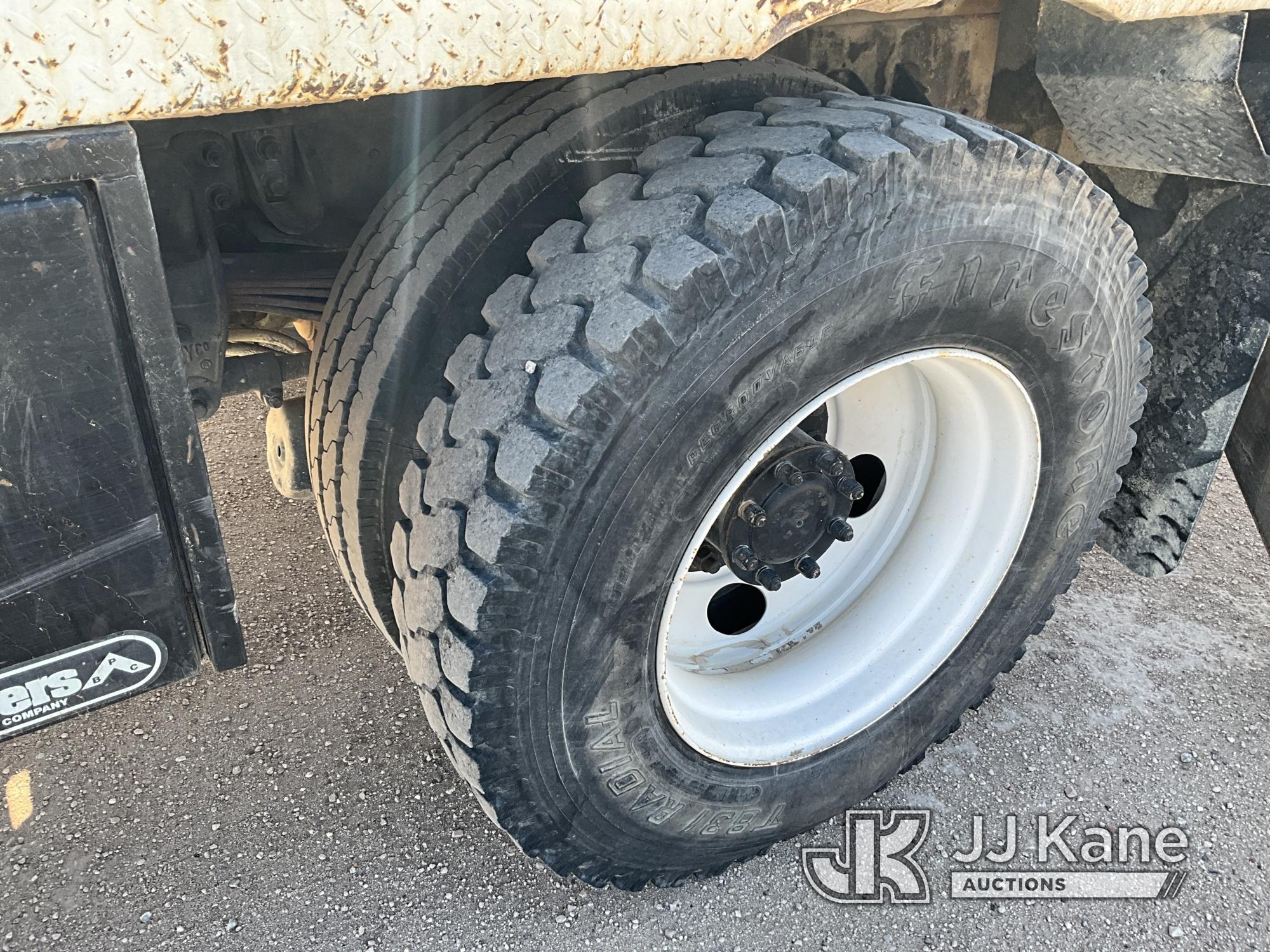 (Midland, TX) Terex/Telelect XL4045, Digger Derrick rear mounted on 2009 Kenworth T300 4x4 Flatbed/U