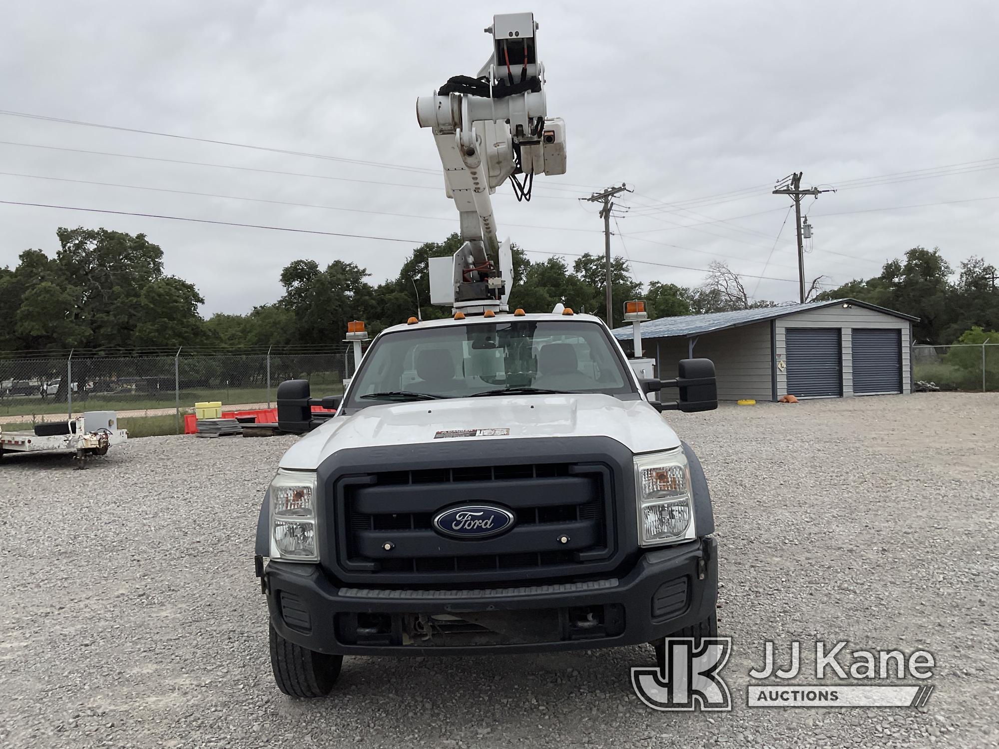 (Johnson City, TX) Altec AT40-MH, Articulating & Telescopic Material Handling Bucket Truck mounted b