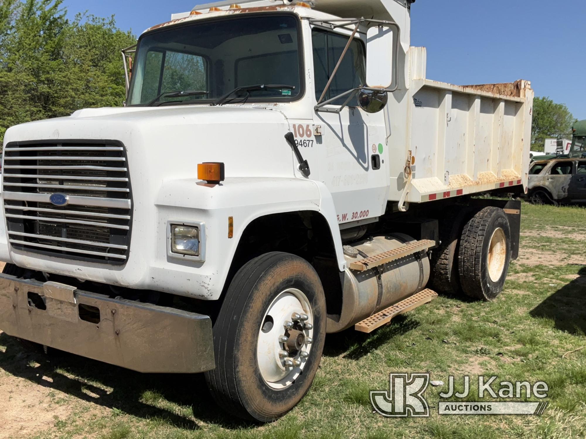 (Joplin, MO) 1995 Ford LN8000 Dump Truck Runs, Moves, & Operates) (Jump to Start, Driveshaft Disconn