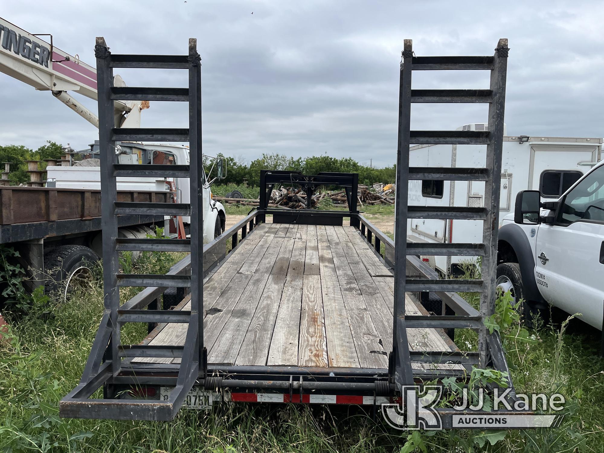 (San Antonio, TX) 2019 Southwest Gooseneck Tagalong Trailer Good Condition. 23ft 11in L x 6ft 11in W