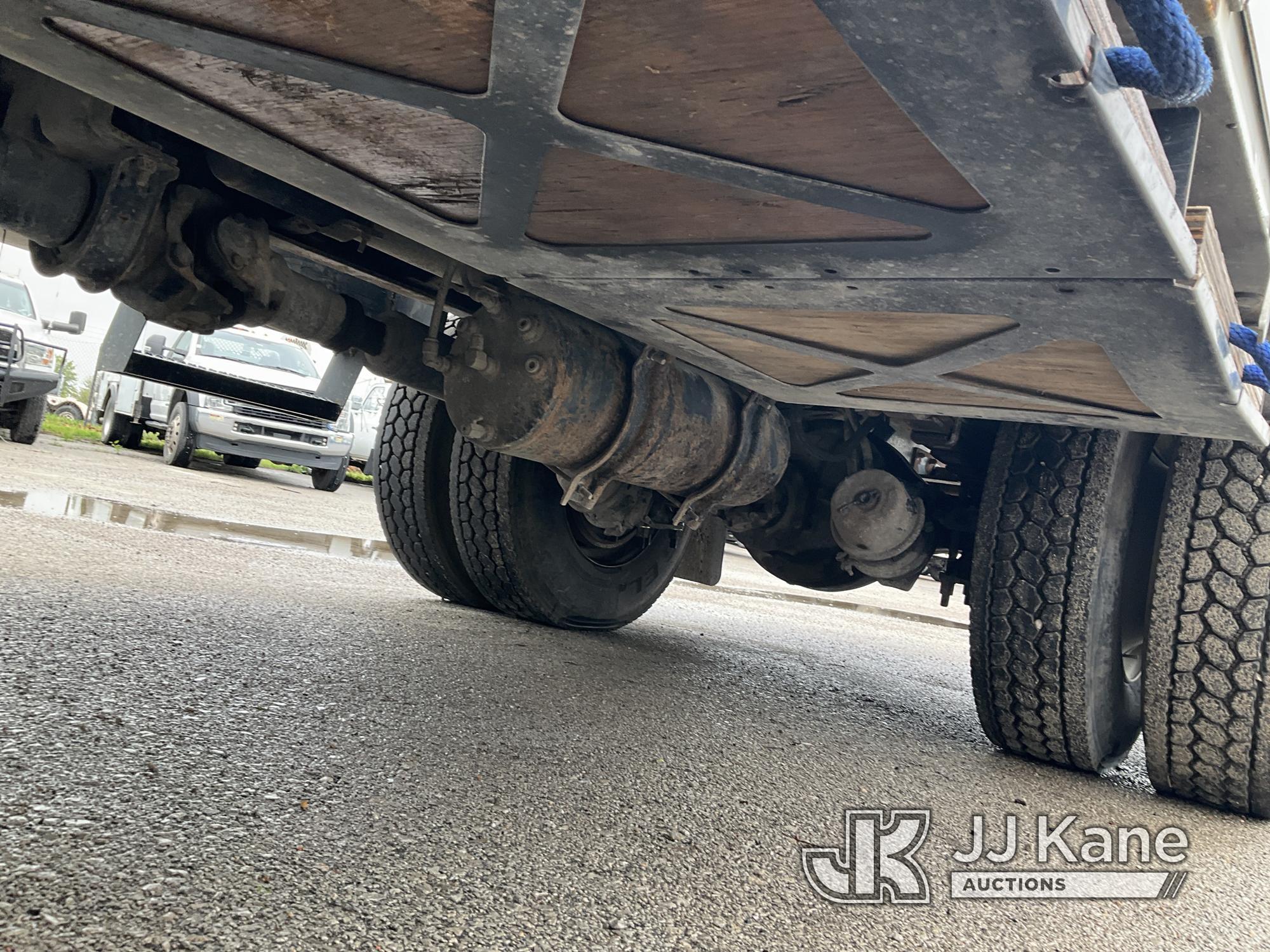 (Kansas City, MO) Altec AA55-MH, Material Handling Bucket Truck rear mounted on 2018 Freightliner M2