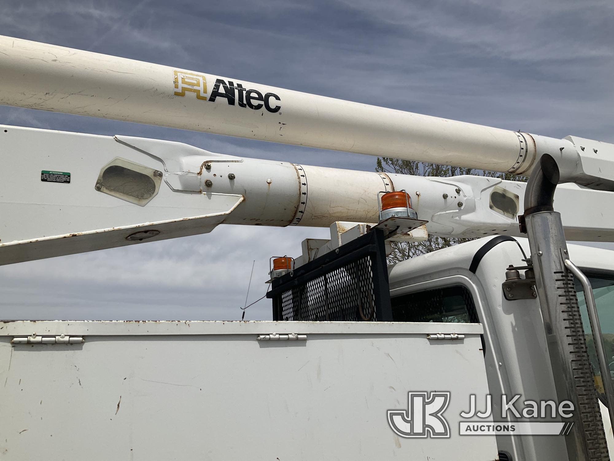 (Kansas City, MO) Altec AA755-MH, Material Handling Bucket Truck rear mounted on 2014 Freightliner M