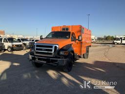 (Waxahachie, TX) 2013 Ford F650 Chipper Dump Truck Runs & Moves) (ABS Light On) (Seller States: Need