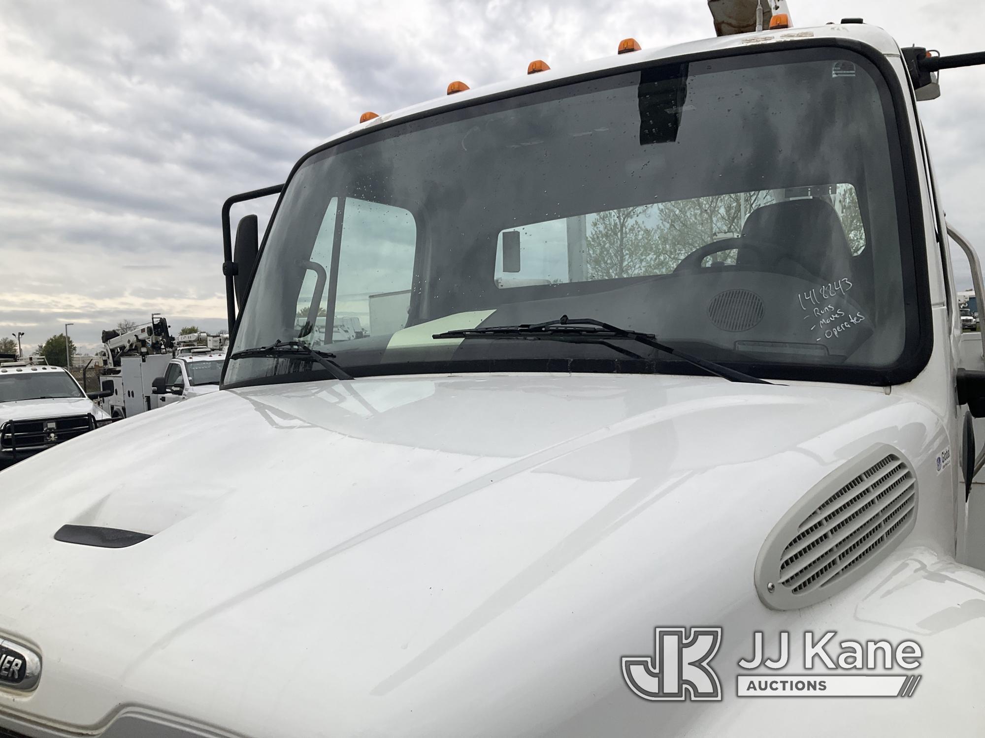 (Kansas City, MO) Altec AN55E-OC, Material Handling Bucket Truck rear mounted on 2015 Freightliner M