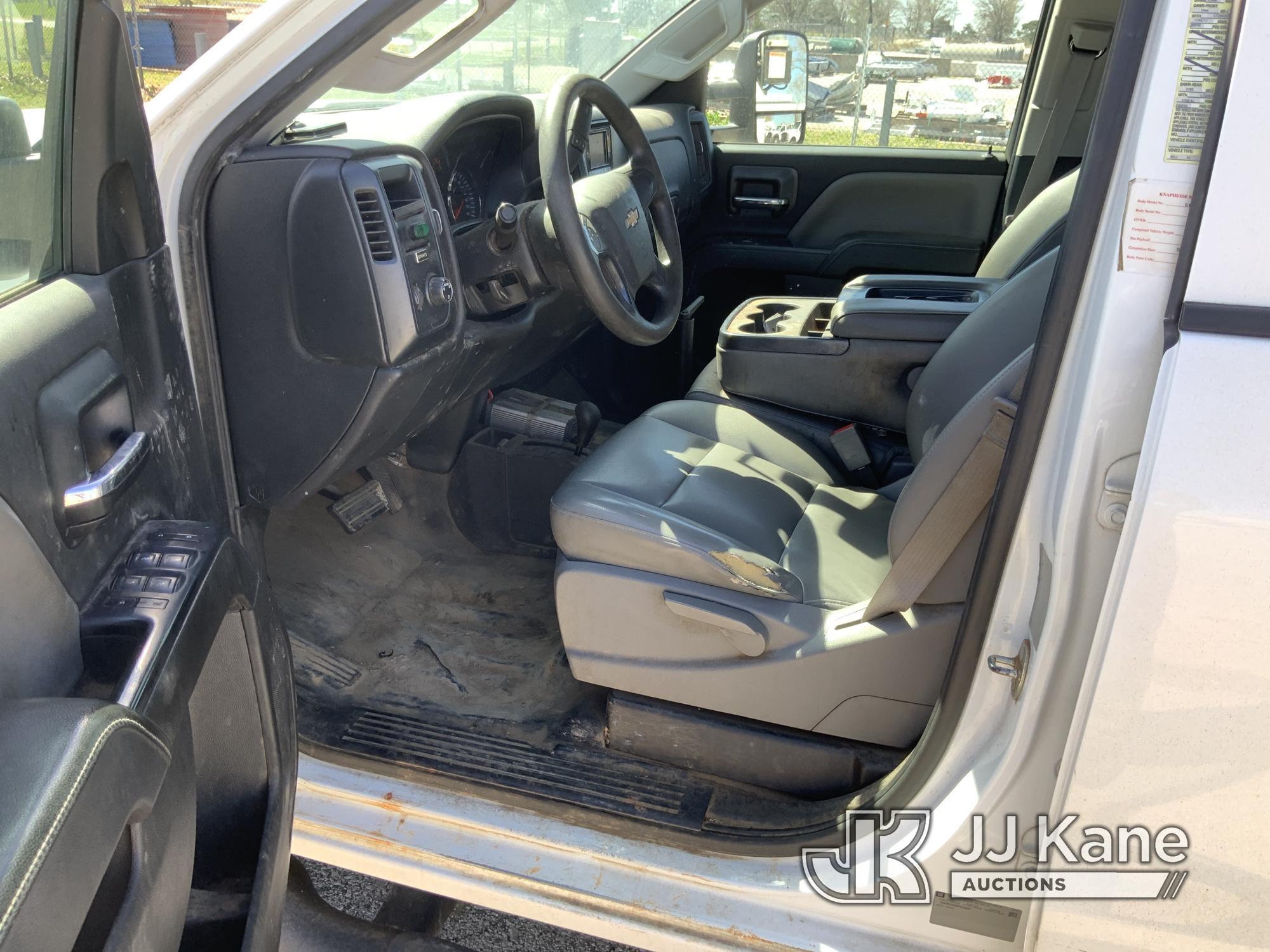 (Kansas City, MO) 2015 Chevrolet Silverado 3500HD 4x4 Mechanics Service Truck Runs & Moves) (Jump to