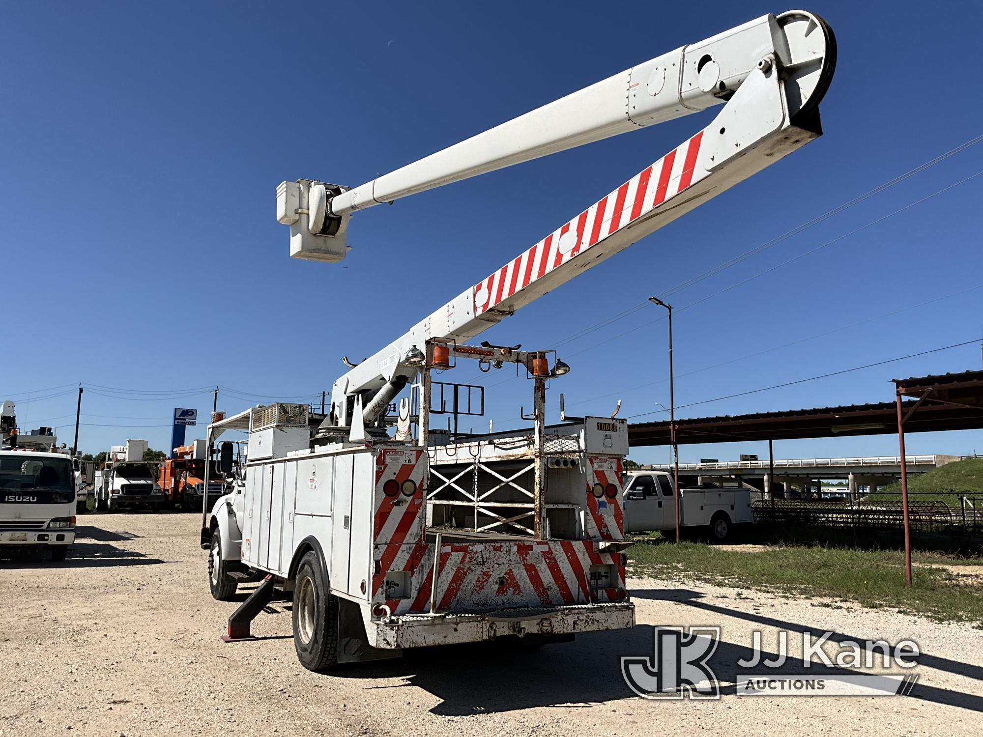 (San Antonio, TX) Terex/Telelect HiRanger 5FC-55, Bucket mounted behind cab on 2002 Ford F750 Utilit