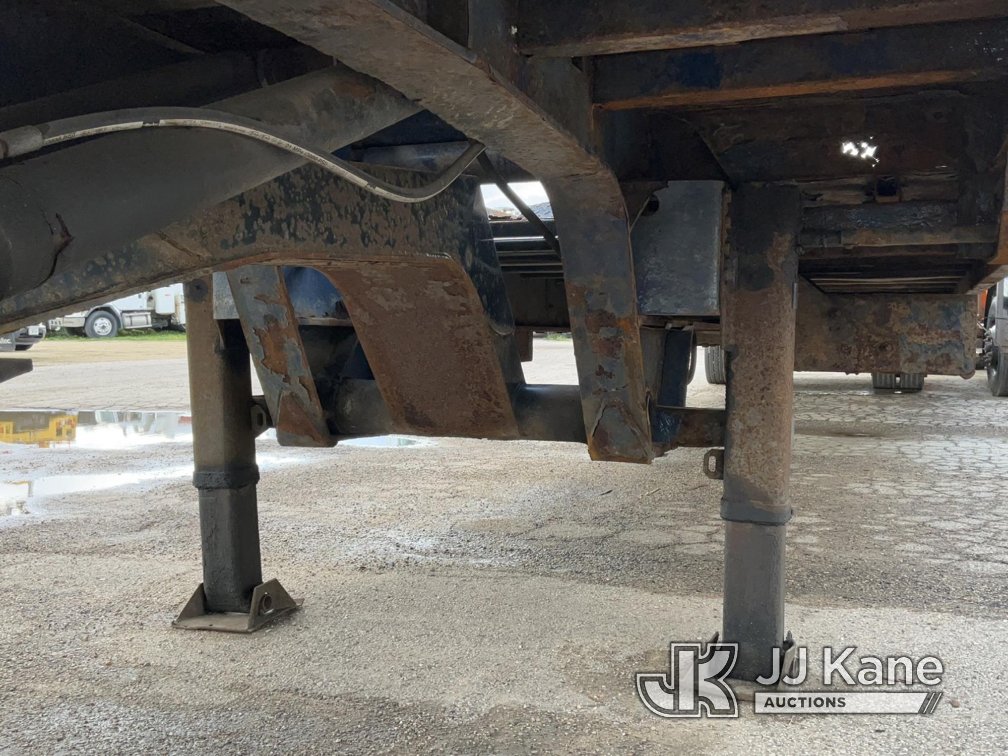 (South Beloit, IL) 2012 Landoll 330C S/A Traveling Axle Container Trailer Condition Unknown
