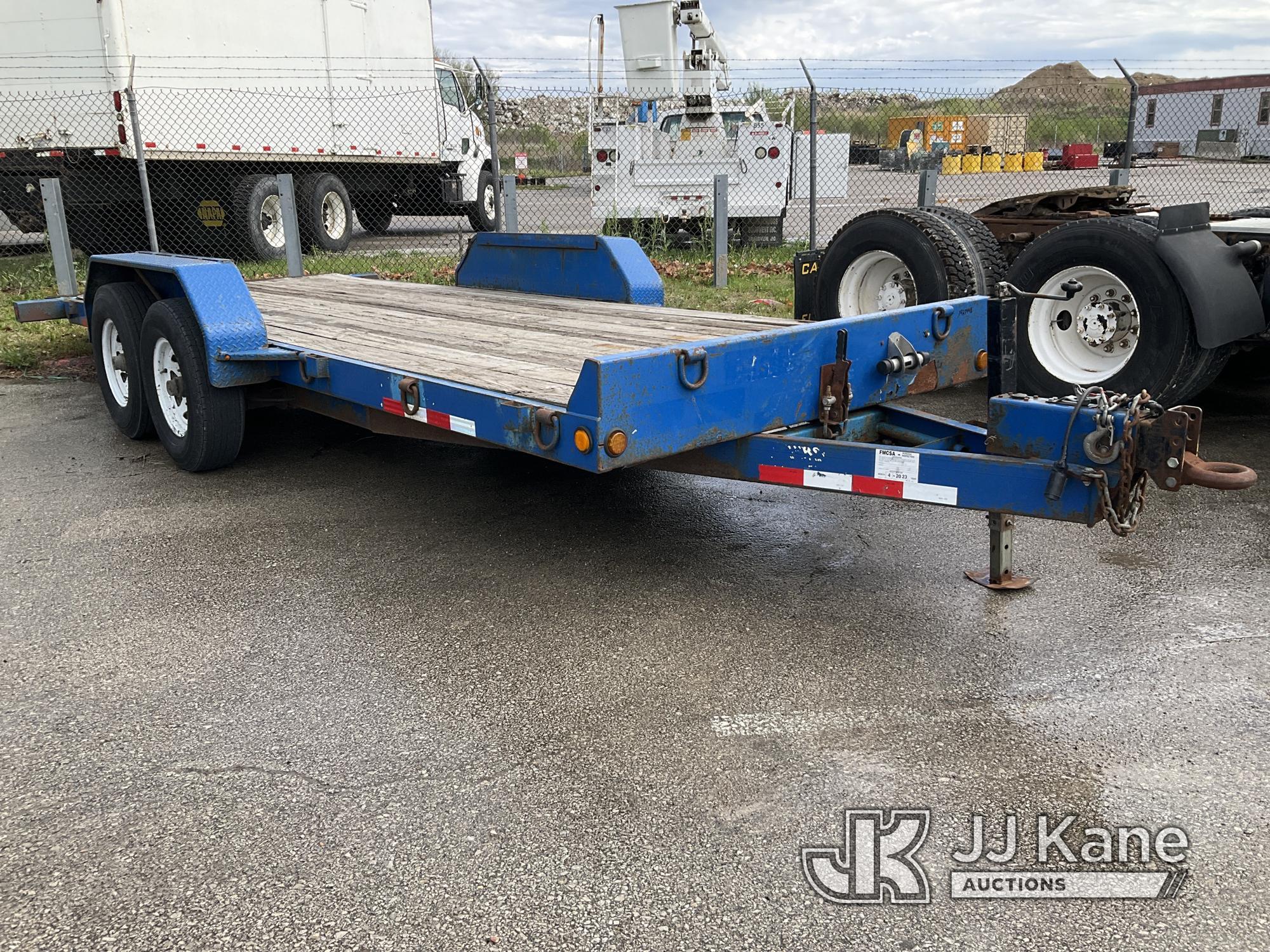 (Kansas City, MO) 2016 Anderson Mfg T/A Tilt Bed Tagalong Equipment Trailer