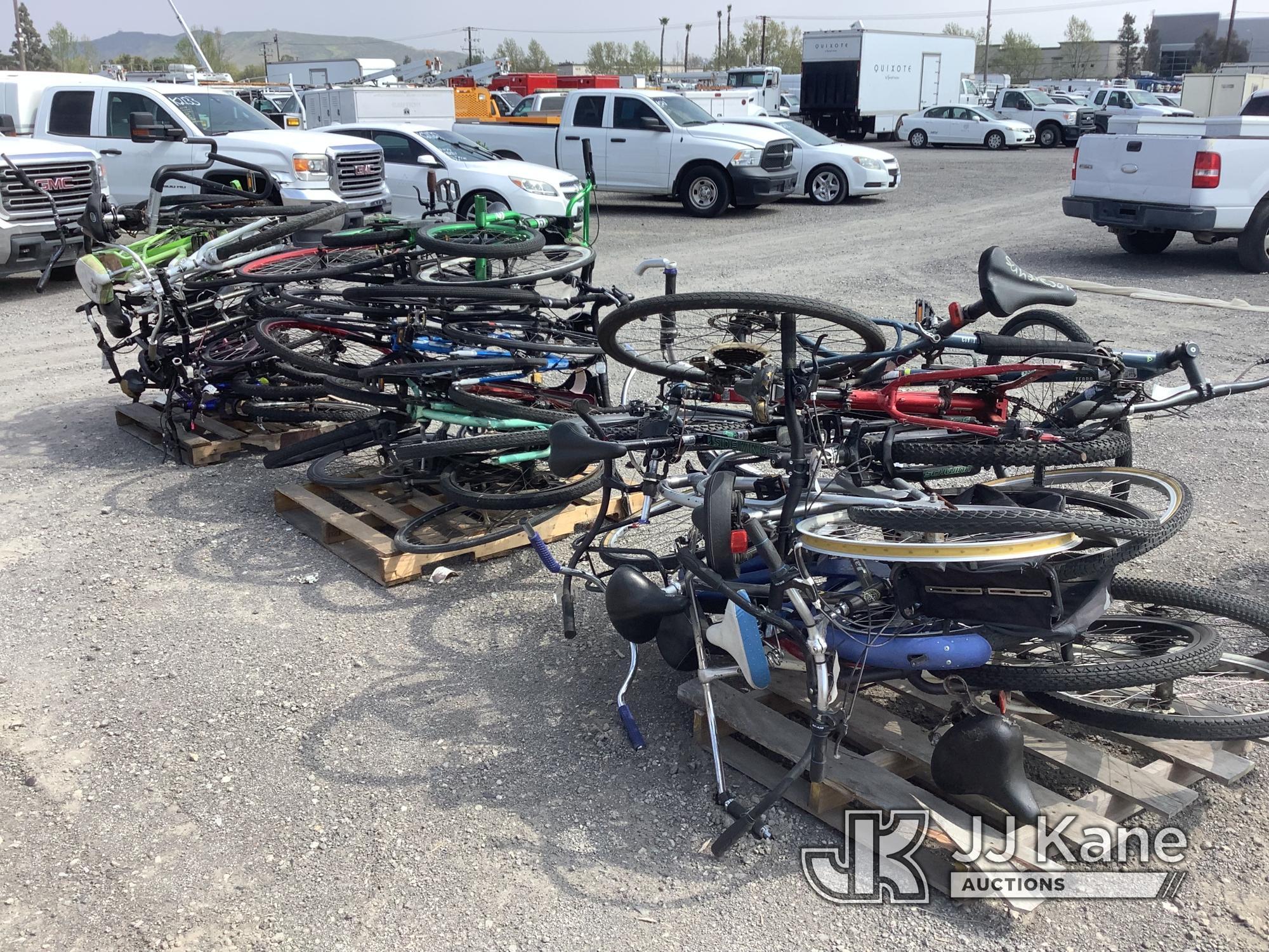 (Jurupa Valley, CA) 3 Pallets Of Bicycles (Used) NOTE: This unit is being sold AS IS/WHERE IS via Ti