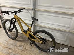 (Jurupa Valley, CA) Santa Cruz Bike (Used) NOTE: This unit is being sold AS IS/WHERE IS via Timed Au