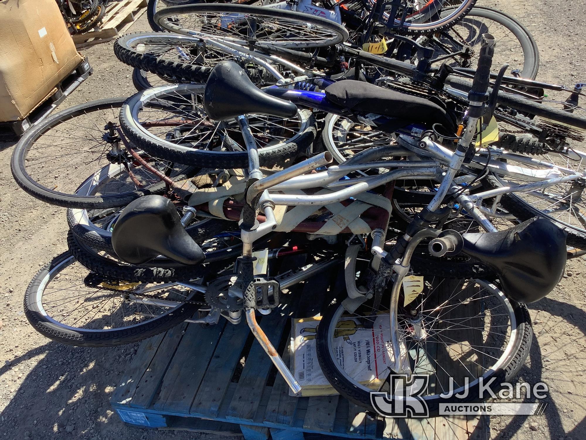 (Jurupa Valley, CA) 3 Pallets Of Bikes (Used) NOTE: This unit is being sold AS IS/WHERE IS via Timed