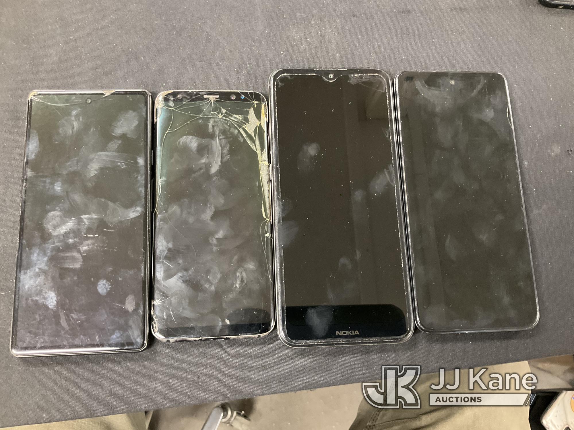 (Jurupa Valley, CA) 24 Phones Used