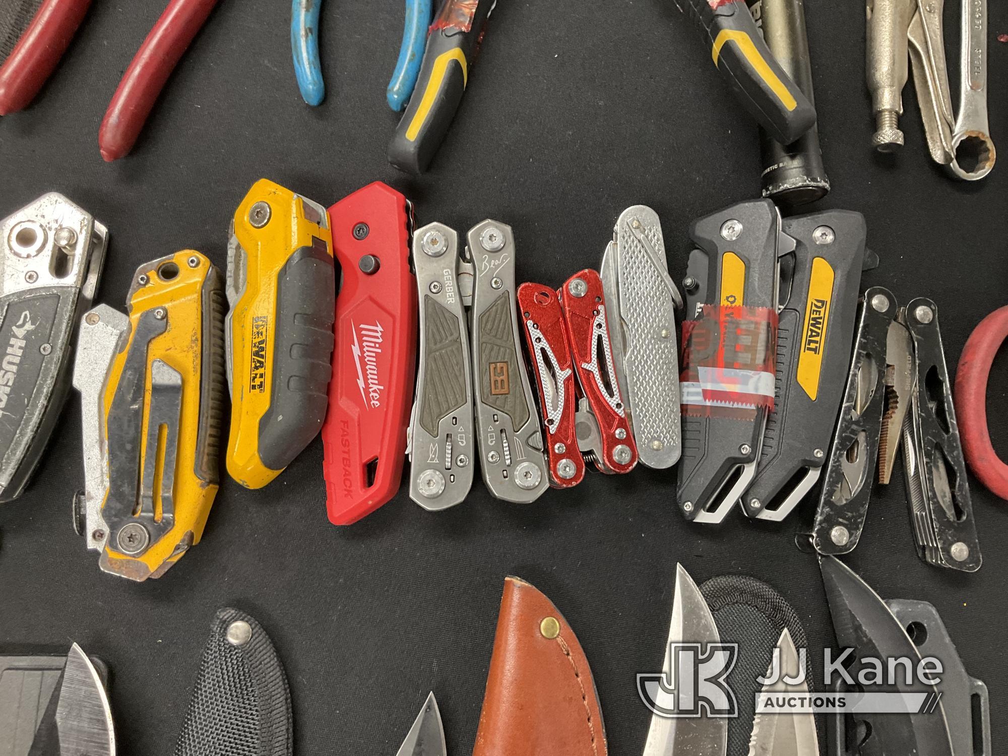 (Jurupa Valley, CA) Knives Used