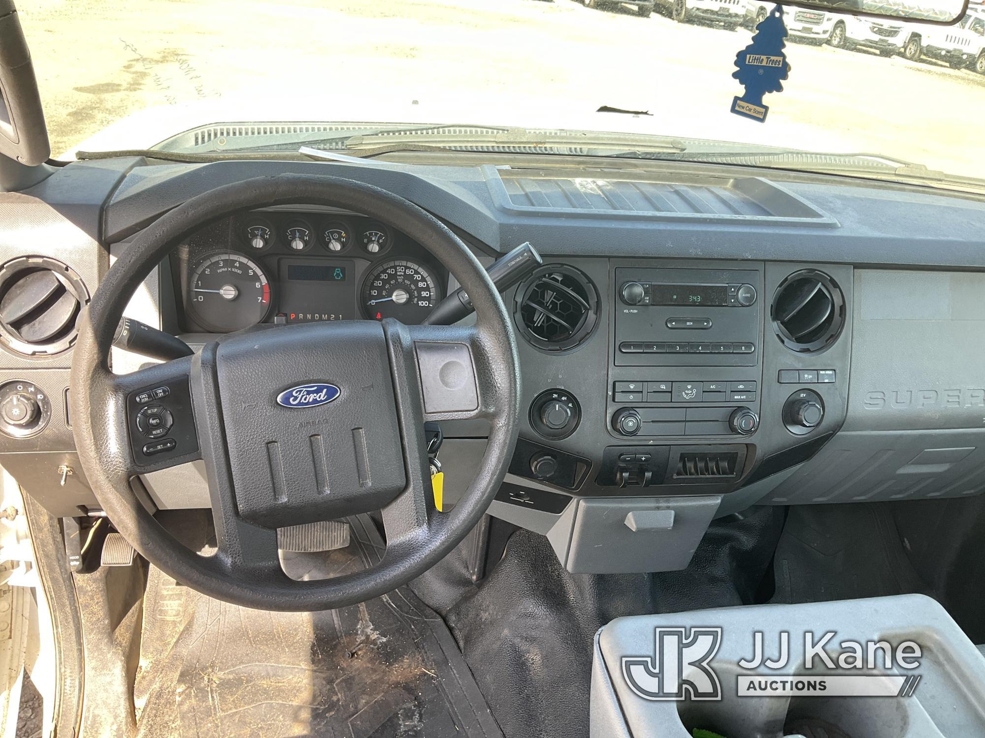 (Plymouth Meeting, PA) 2016 Ford F250 4x4 Extended-Cab Pickup Truck Runs & Moves, Body & Rust Damage