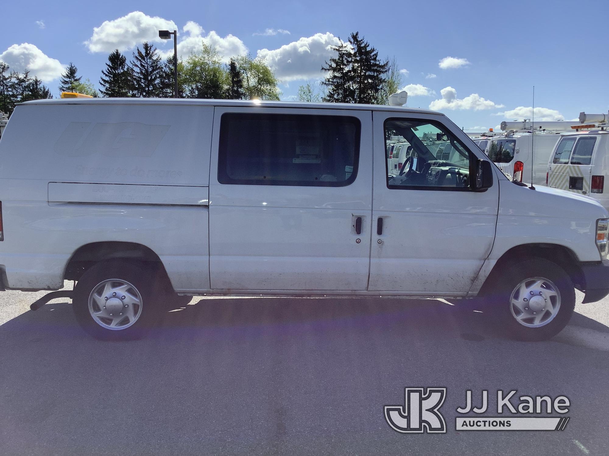 (Chester Springs, PA) 2014 Ford E150 Cargo Van Runs & Moves, TPS Light On, Rust & Body Damage) (Insp