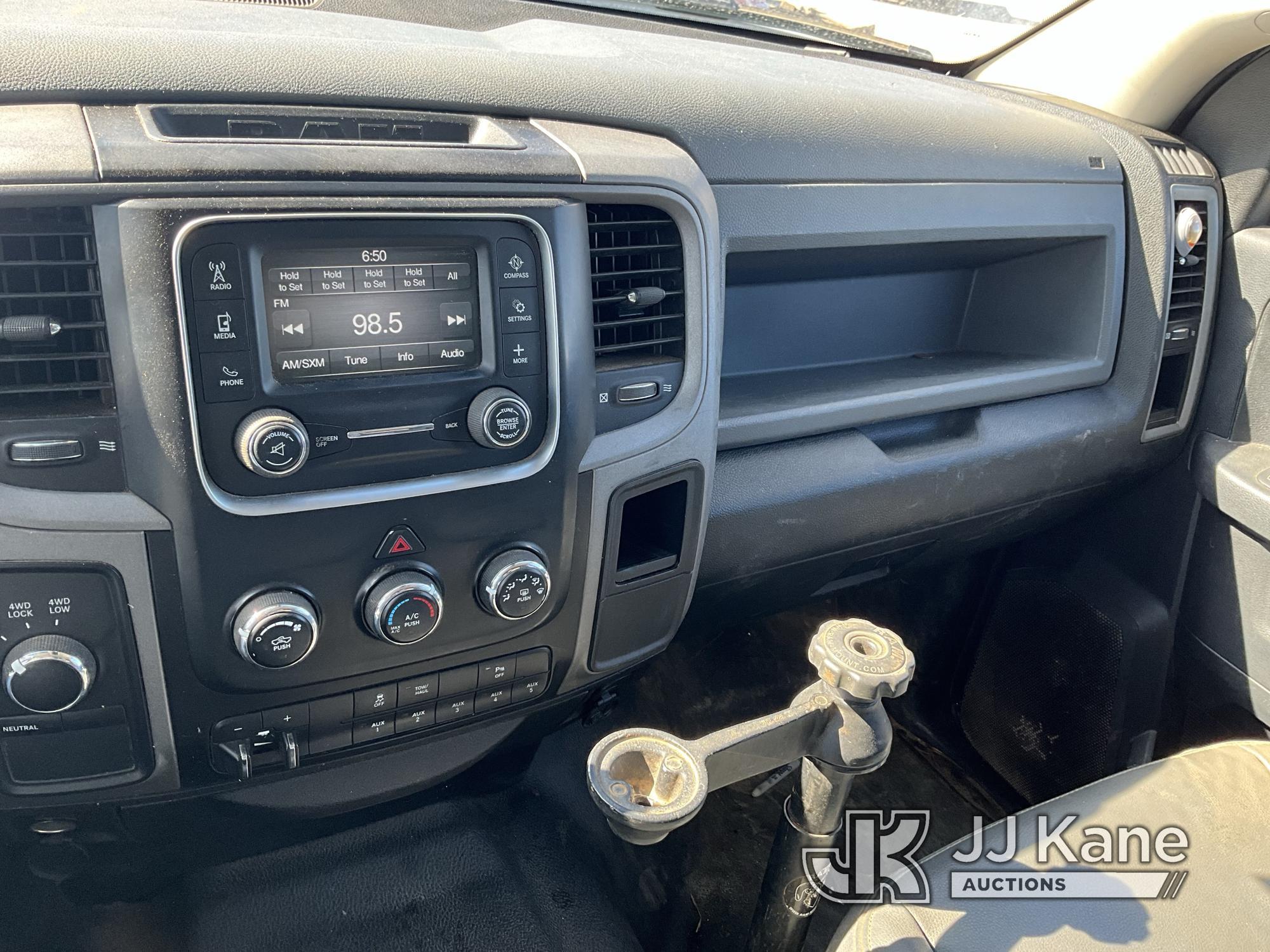 (Rosebush, MI) 2015 RAM 2500 4x4 Pickup Truck Runs & Moves) (Jump To Start,  Body Damage On Passenge