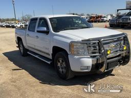 (Charlotte, MI) 2010 Chevrolet Silverado 1500 4x4 Crew-Cab Pickup Truck Runs, Moves, Low Fuel