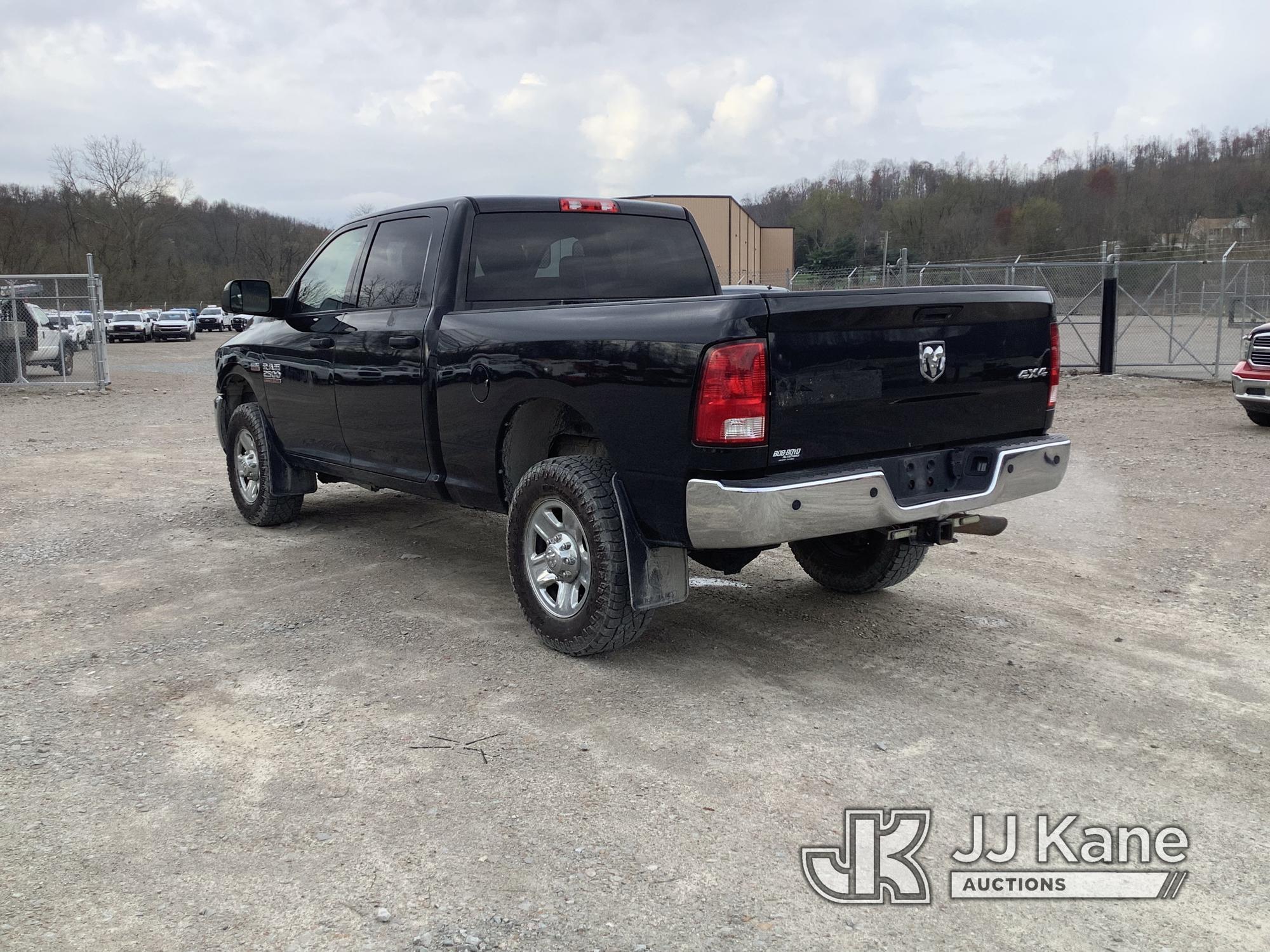 (Smock, PA) 2017 Dodge 2500 4x4 Crew-Cab Pickup Truck Runs & Moves, TPS Light On, Rust & Paint Damag