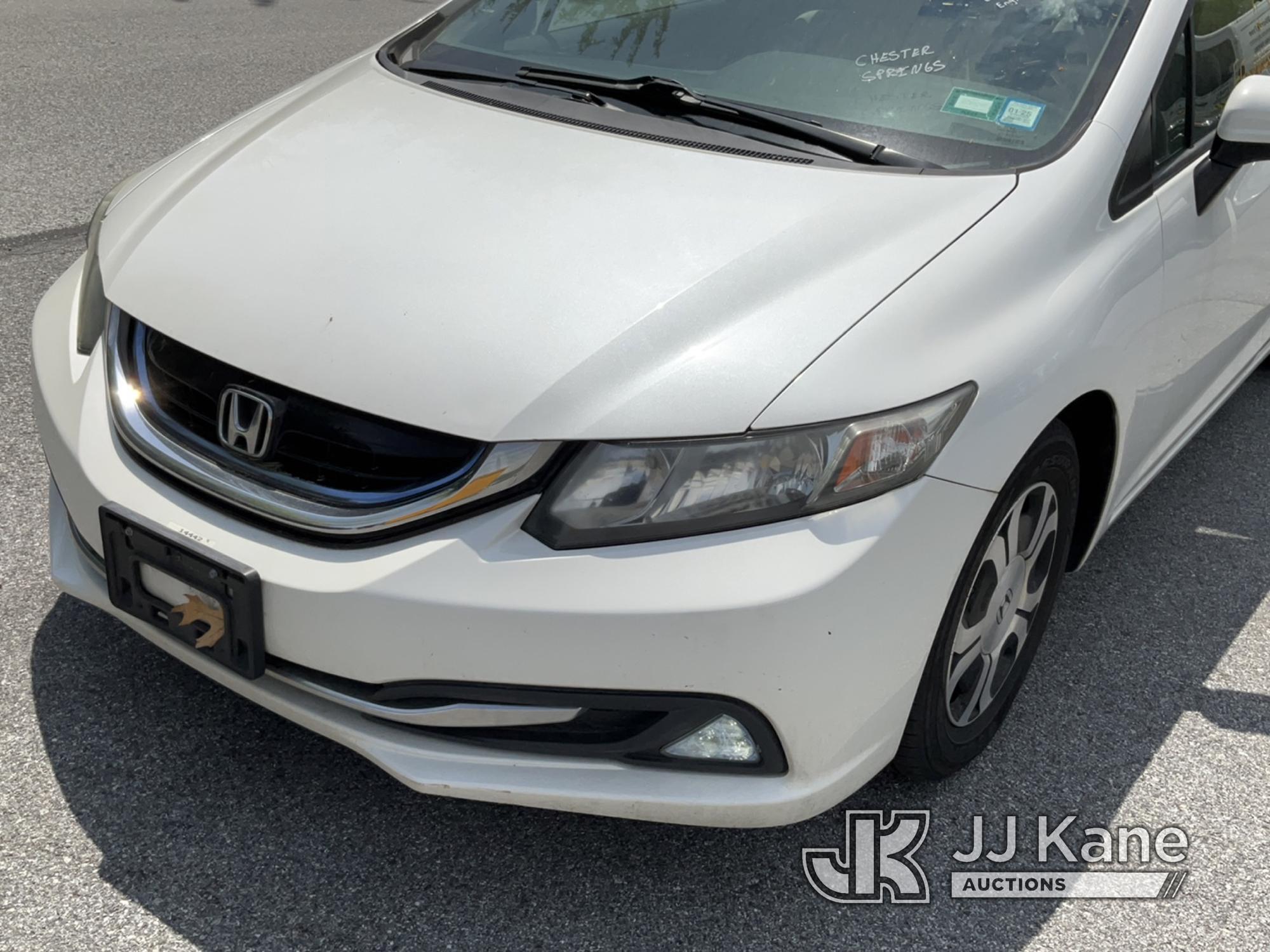 (Chester Springs, PA) 2015 Honda Civic Hybrid 4-Door Sedan Runs & Moves, Engine Noise, Body & Rust D