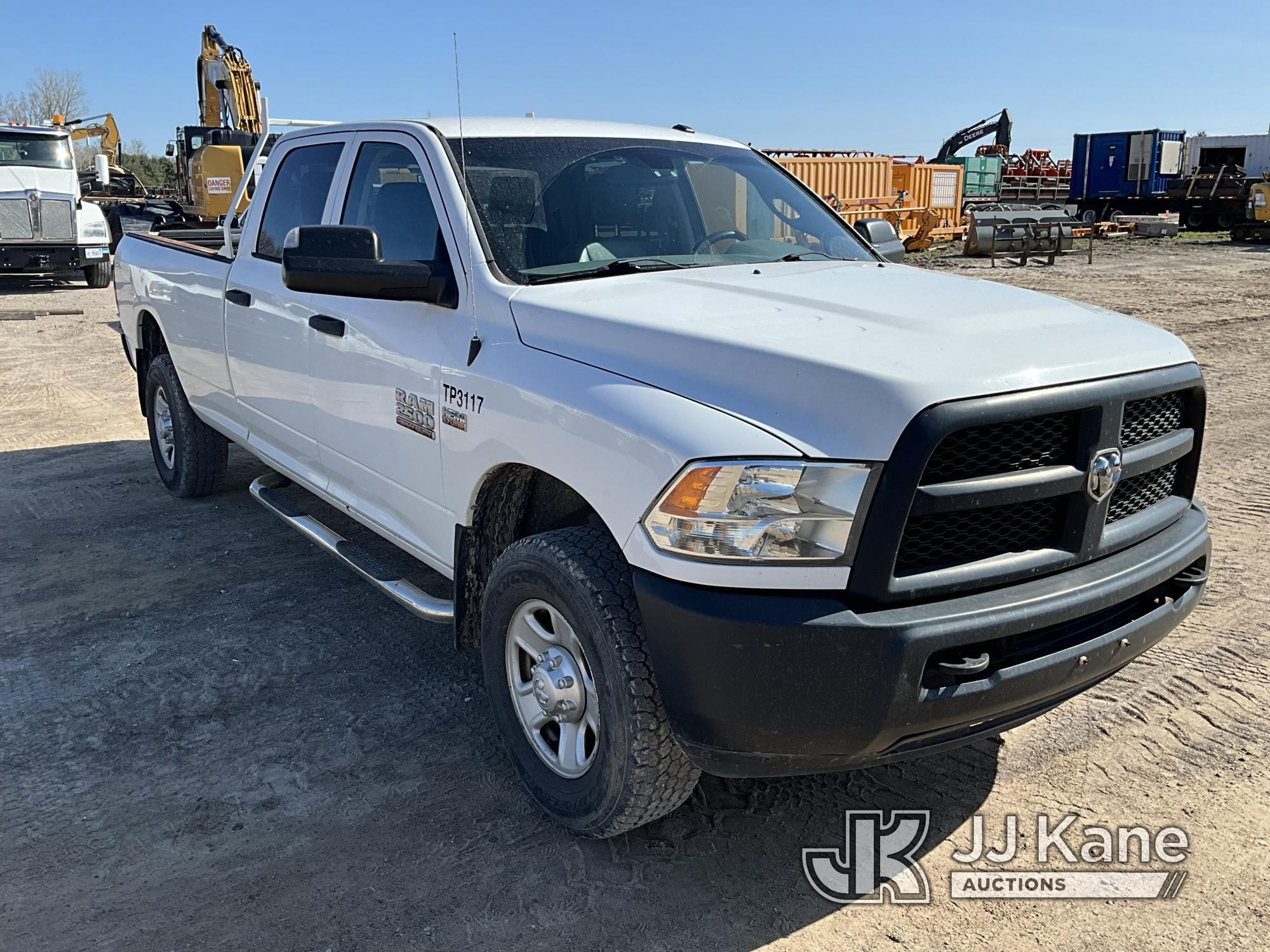 (Rosebush, MI) 2014 RAM 2500 4x4 Pickup Truck Runs & Moves) (Jump To Start.