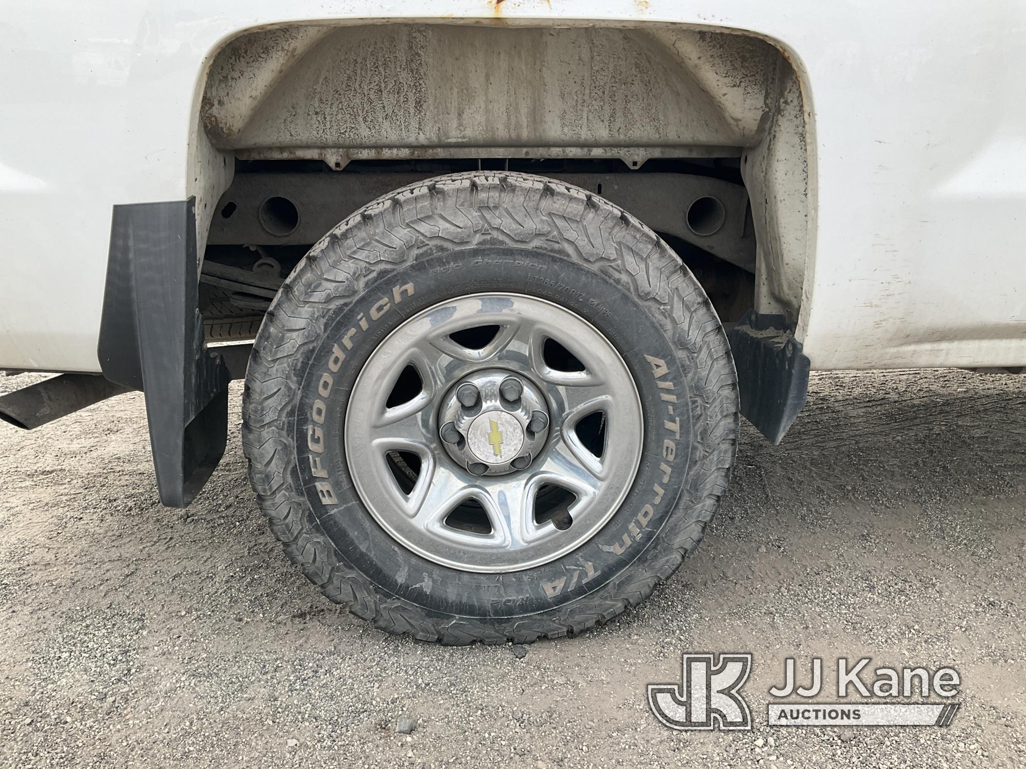 (Plymouth Meeting, PA) 2014 Chevrolet Silverado 1500 4x4 Extended-Cab Pickup Truck Runs & Moves, Bod