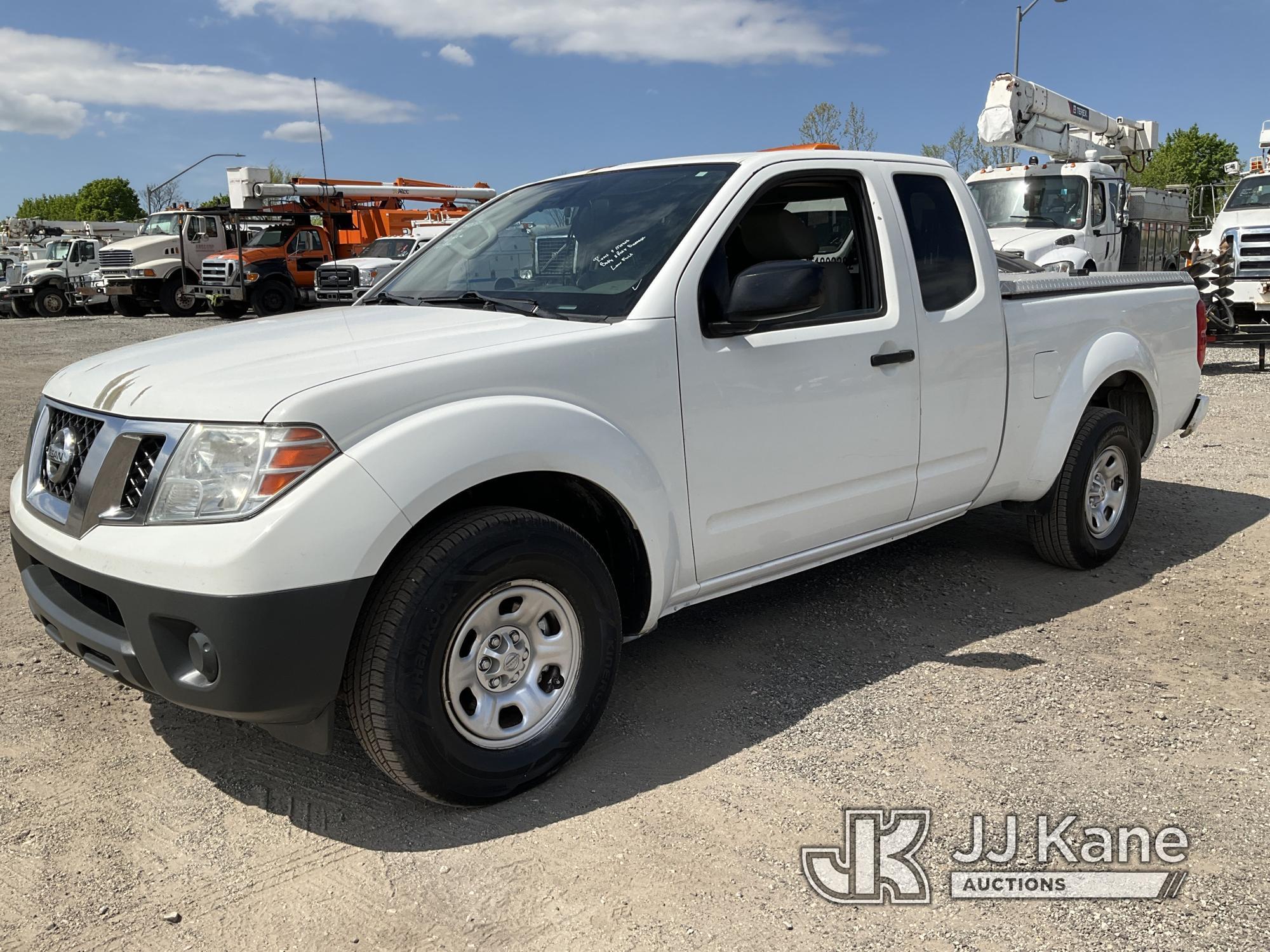 (Plymouth Meeting, PA) 2018 Nissan Frontier Extended-Cab Pickup Truck Runs & Moves, Body & Rust Dama